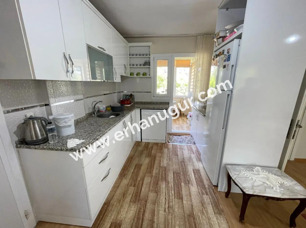 Doğanbey De 205 Metre İçinde Tek Müstakil 4+1 Villa