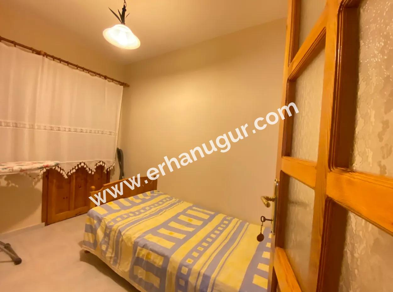 Doğanbey Merkezinde Denize 350M2 Ultra Lüx 7+2 Villa