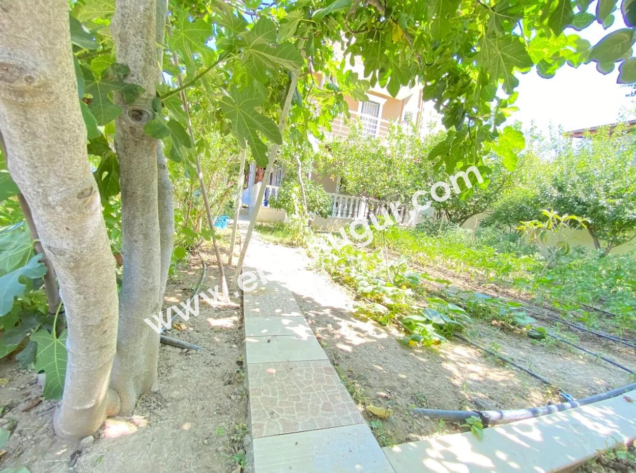 Doğanbey De Köşe Villa Tek Müstakil Geniş Bahçeli Ultra Lükx Satılık 4+1 Villa