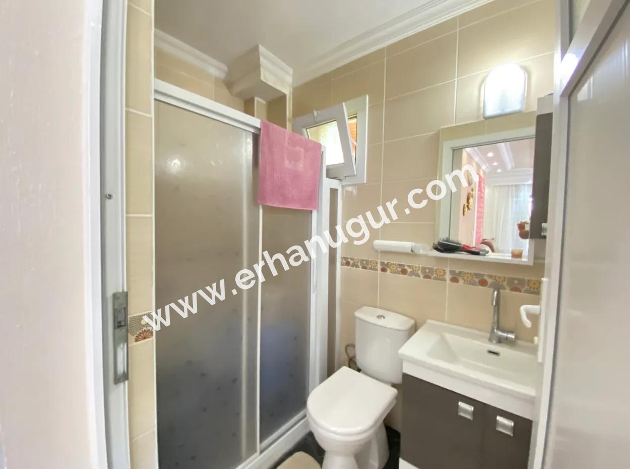 Doğanbey De Köşe Villa Tek Müstakil Geniş Bahçeli Ultra Lükx Satılık 4+1 Villa