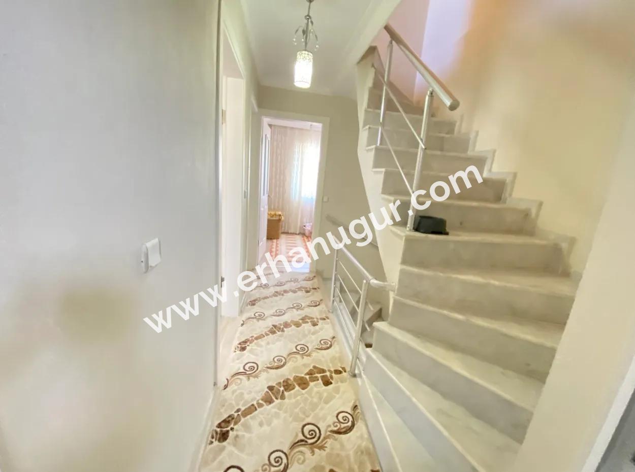 Doğanbey De Köşe Villa Tek Müstakil Geniş Bahçeli Ultra Lükx Satılık 4+1 Villa