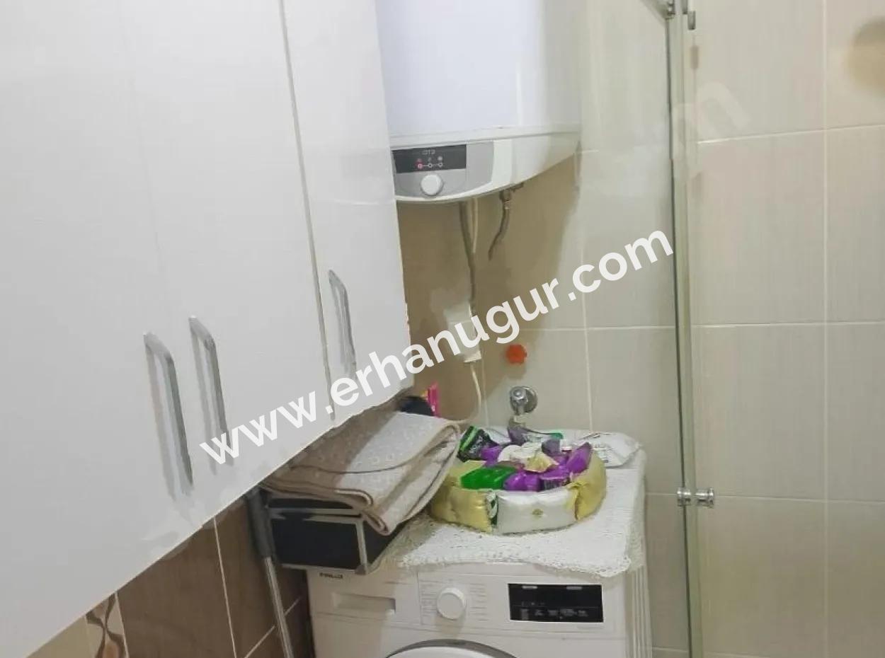 Ürkmez De Merkezinde Denize 350Mt Bahçeli Lüks Satılık 2+1 Daire