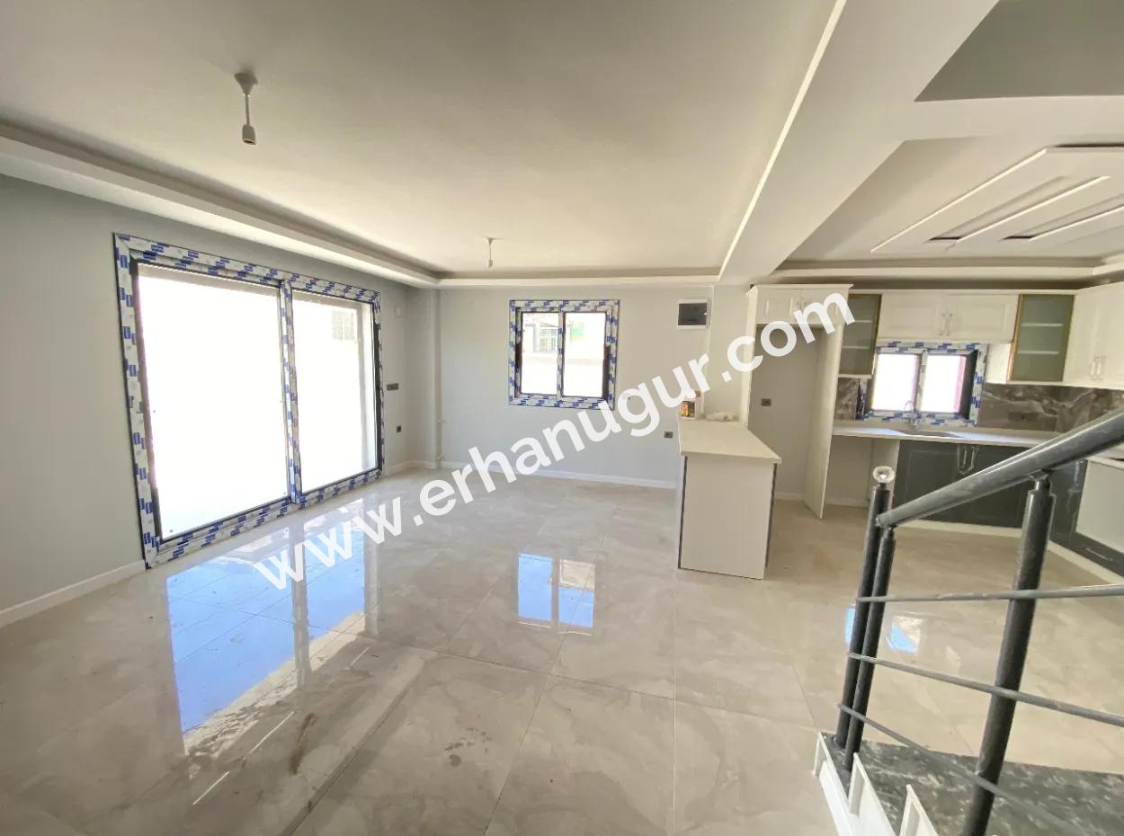 Doğanbey De Tek Mustakil Otoparklı Ultra Lüx Satılık 4+1 Villa