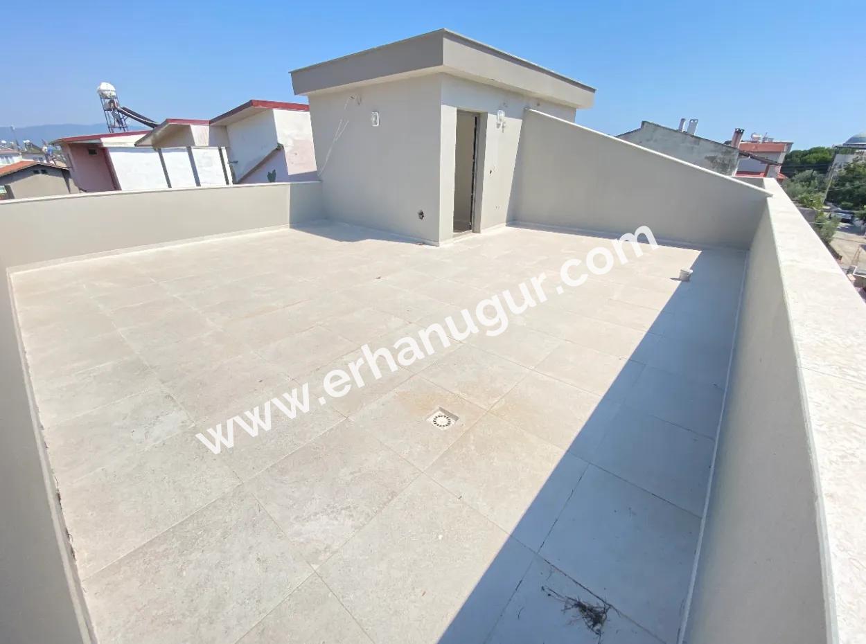 Seferihisar Doğanbey De Geneş Bahçeli Denize 300Mt Satılık 2+1 Villa