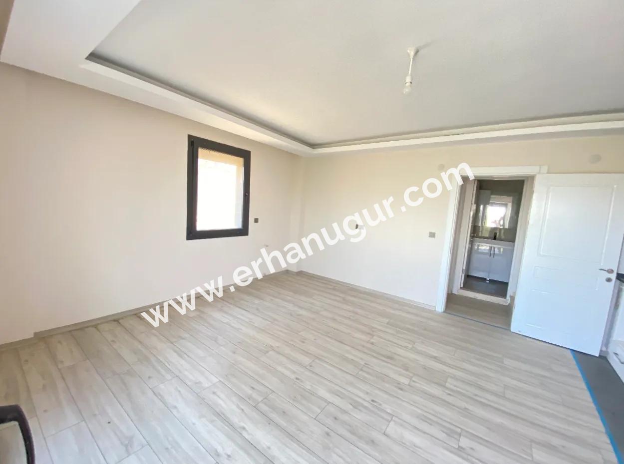 Akarcada Full Deniz Manzaralı Tek Mustakil Satılık 4+2 Villa