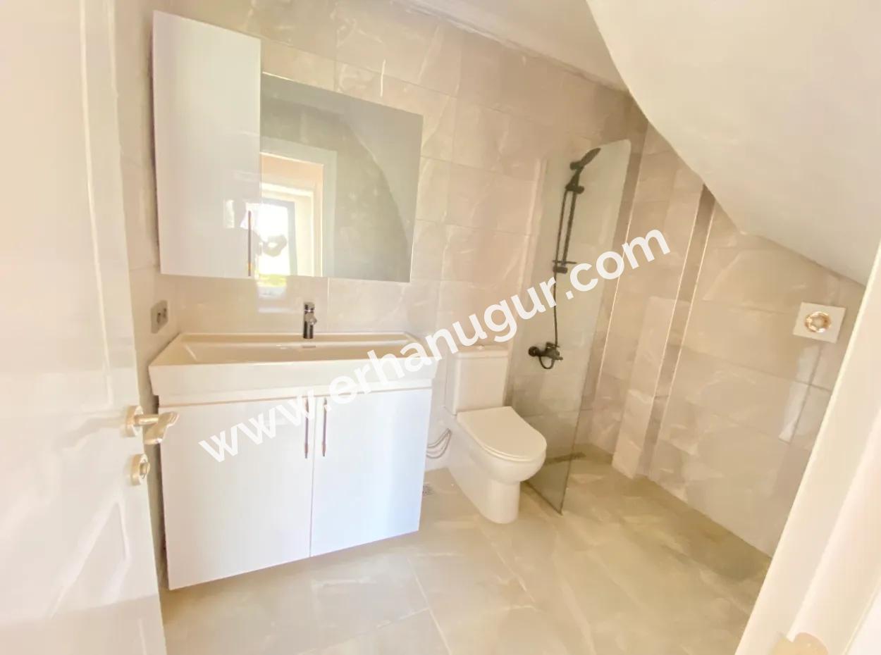 Akarcada Full Deniz Manzaralı Tek Mustakil Satılık 4+2 Villa