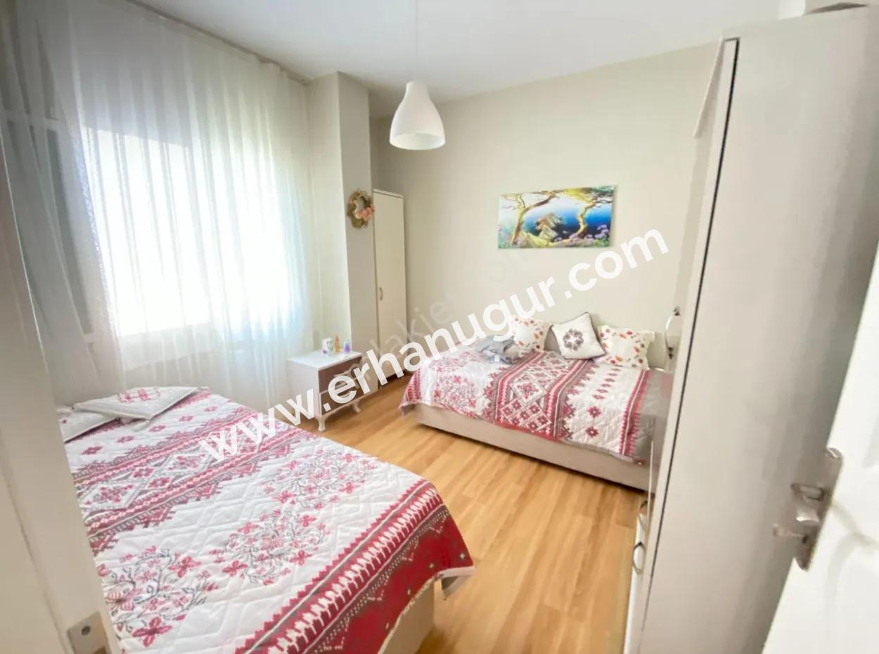 Seferihisar Doğanbey De Denize 300Mt Ferah Satılık 3+1 Villa