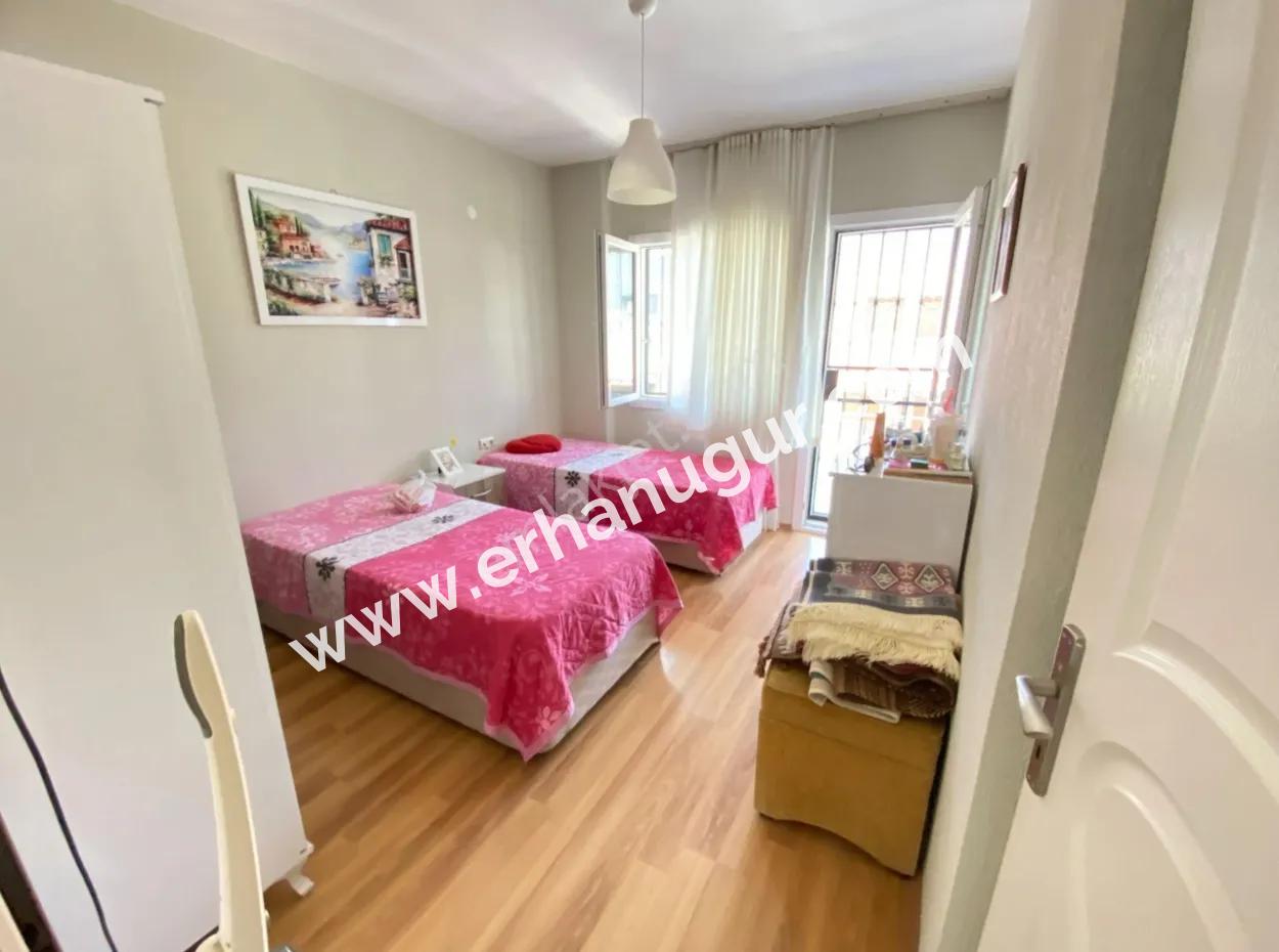 Seferihisar Doğanbey De Denize 300Mt Ferah Satılık 3+1 Villa