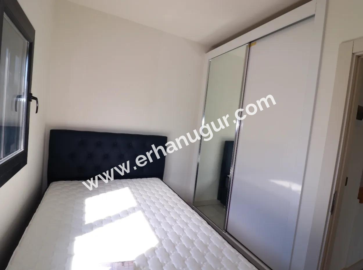 Seferihisar Doğanbey De Tek Müstakil Site İçerisinde Satılık 3+1 Villa