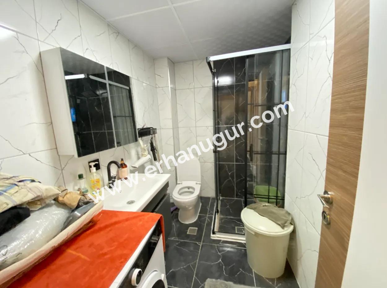 Gümüldür De Full Eşyalı Full Deniz Asansörlüdür Satılık 1+1 Daire