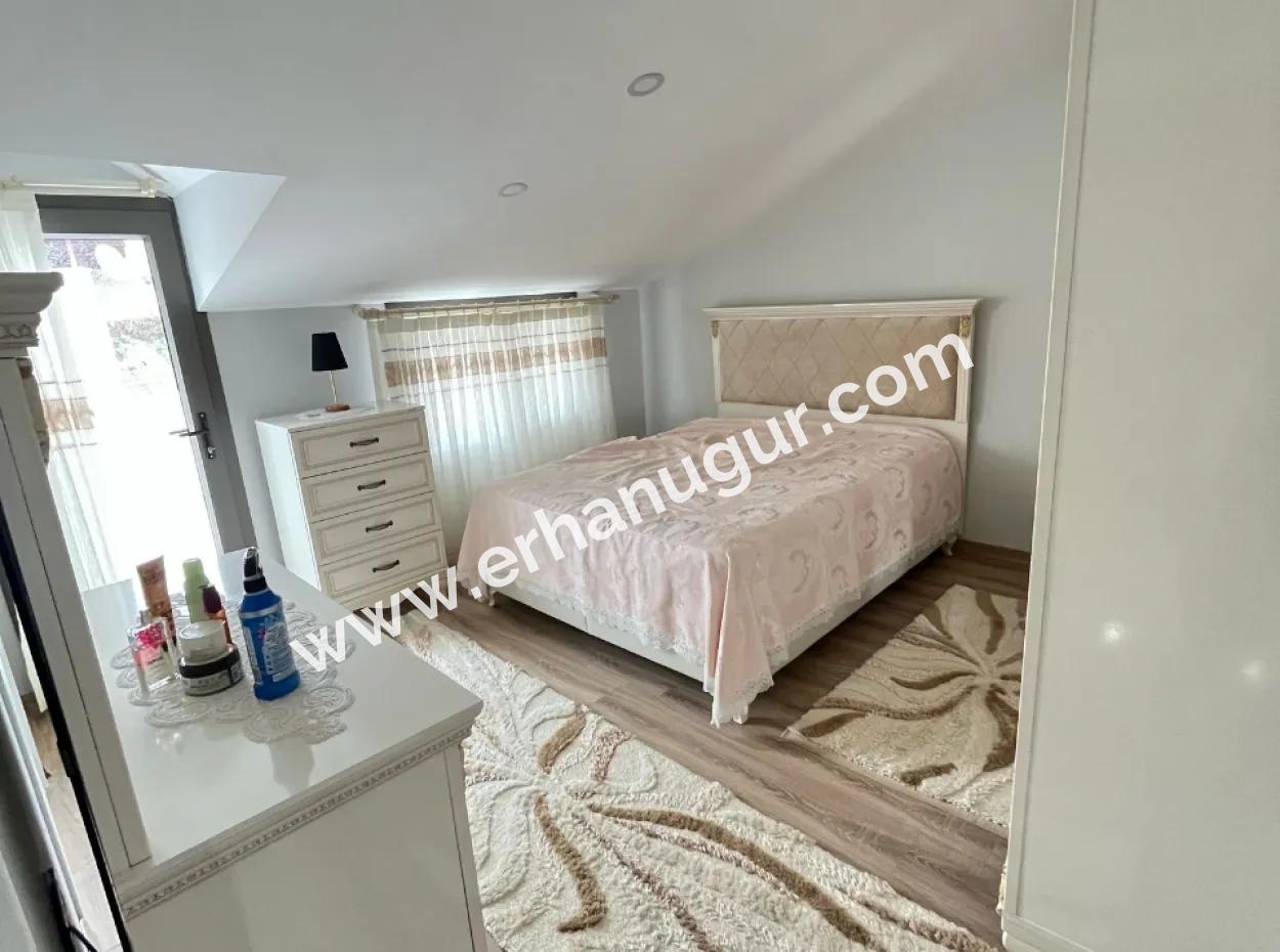 Özdere Çukuraltı De Full Eşyalı Lükx Satılık 3+1Villa