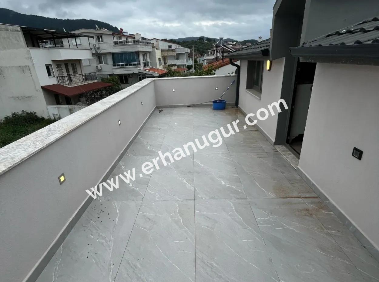 Özdere Çukuraltı De Full Eşyalı Lükx Satılık 3+1Villa