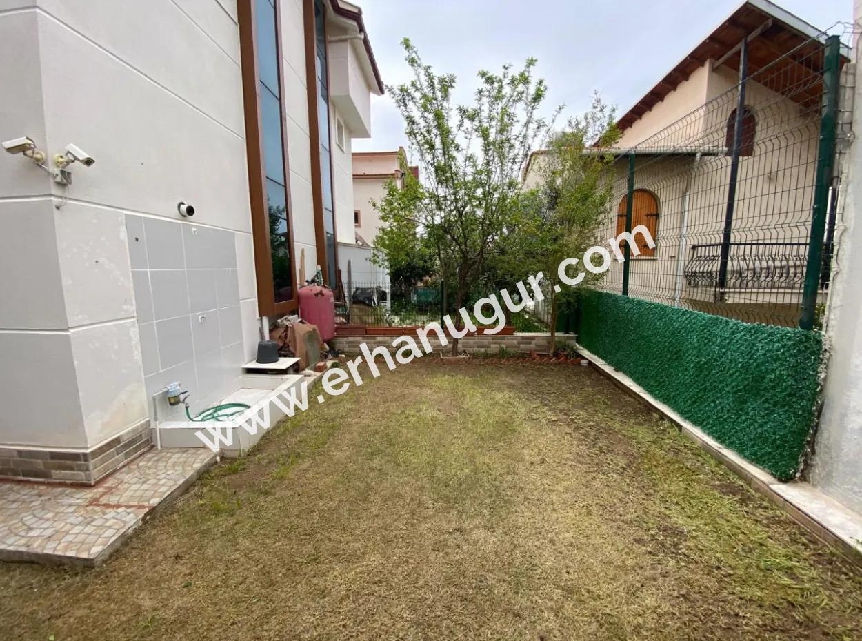 Özdere De Denize 100 Metre Deniz Tarafında Satılık 3+1 Villa