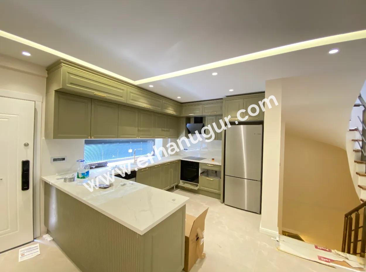 Full Deniz Manzaralı Ultra Lüks 3+1 Emsalsiz Tripleks Malikane