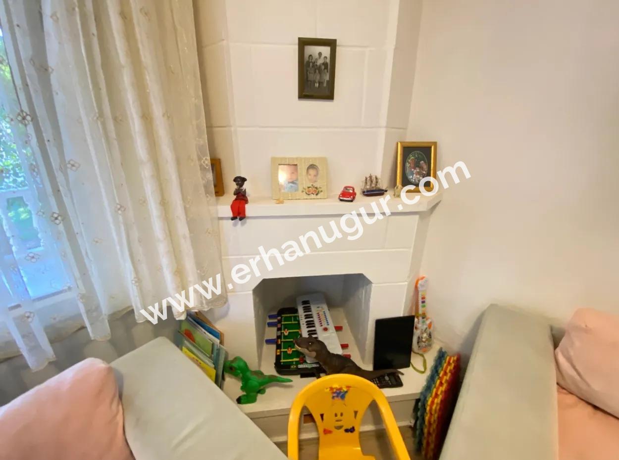 Seferihisar Doğanbeyde Yıldız Tur Sitesi Demize 50Mt Satılık 3+1 Villa