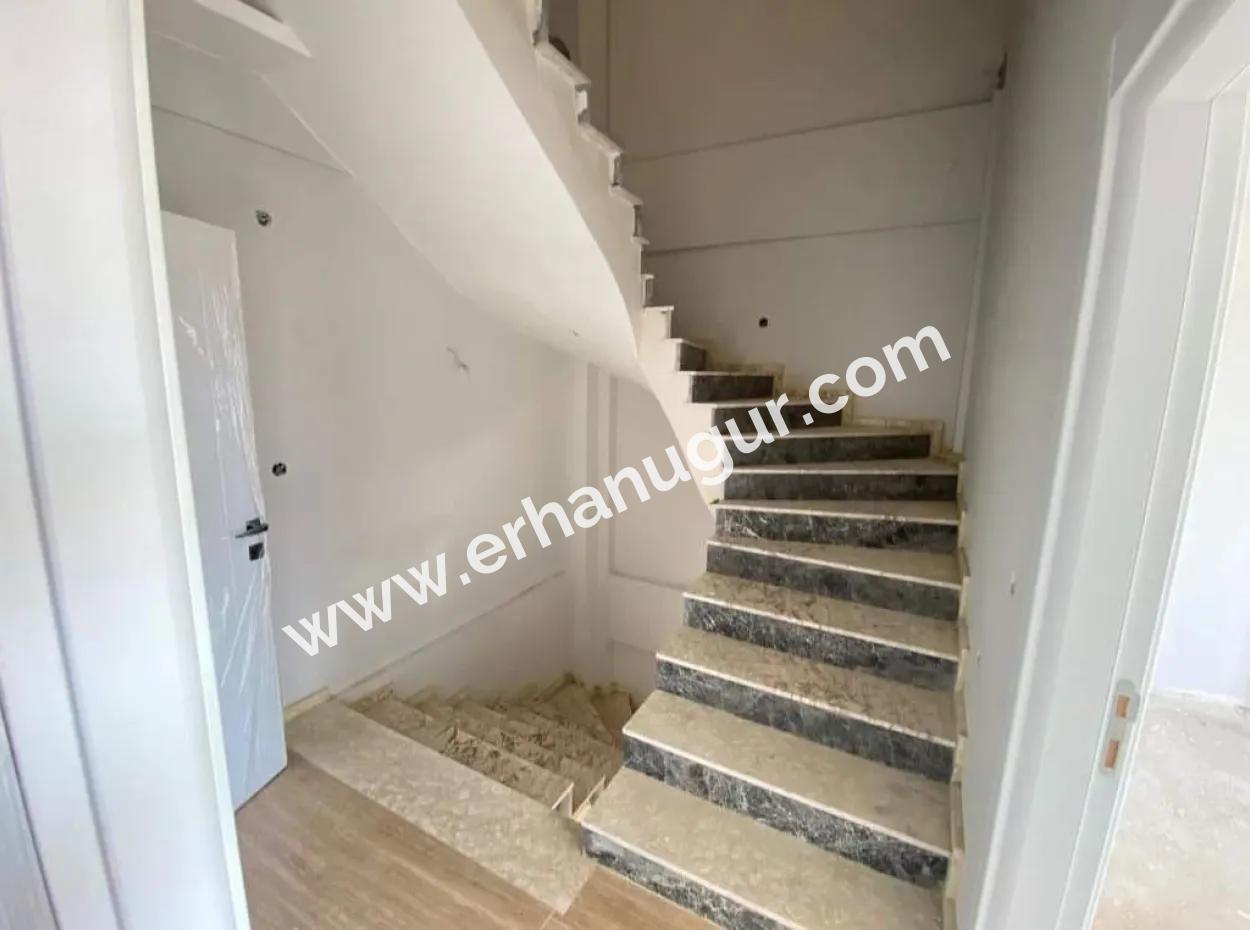 Özderede Geneş Bahçeli Satılık Sıfır 3+1 Villa