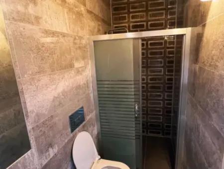 Deniz Tarafı, Köşe, Büyük Bahçelisatılık 3+1 Villa