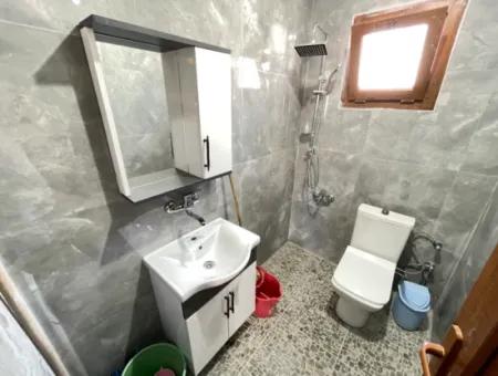 Seferihisar Ürkmez'de Plaja 50M Mesafede Uygun Satılık 2+1 Daire