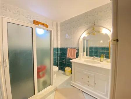 Doğanbey Merkezinde Denize 350M2 Ultra Lüx 7+2 Villa