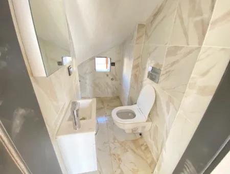 Doğanbey De  Denize 500 Metre Yerden Isıtma Satılık 2+1 Villa