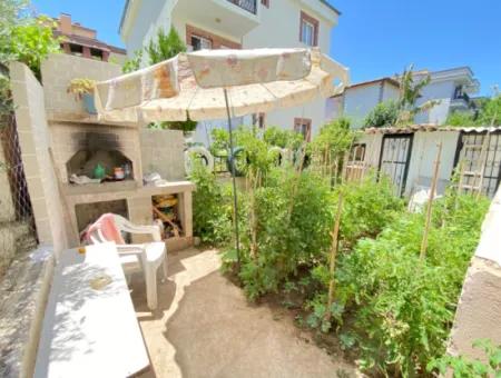 Ürkmez De Merkezde Denize 350M Geniş Ferah Yapılı Satılık 2+1 Daire