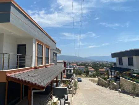 Seferihisar Doğanbey De Full Deniz Üç Tarafı Bahçe Satılık 3+1 Villa