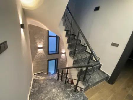 Ultra Lüks Akıllı Ve Köşe Vılla 4+1 Özel Tasarım Tek Müstakil Villa