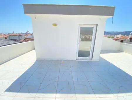 Seferihisar Doğanbey De Köşe Denize 500Mt Satılık 3+1 Villa