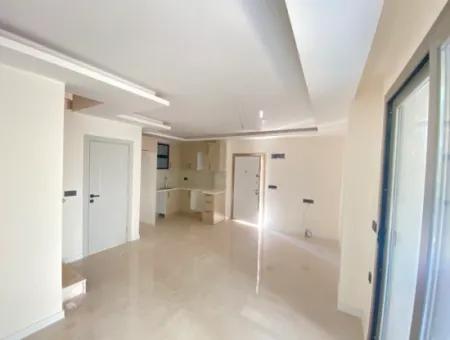 Seferihisar Doğanbey De Geneş Bahçeli Denize 300Mt Satılık 2+1 Villa