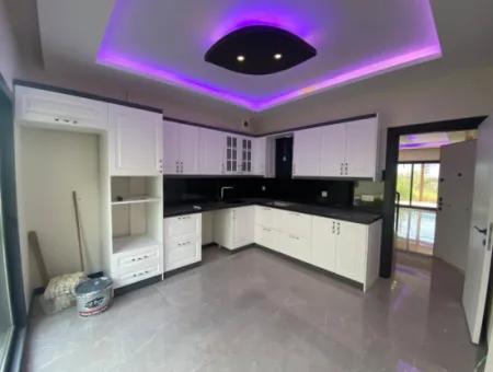 Özdere De Full Deniz Manzaralı Geniş Bahçeli Satılık 4+1 Villa