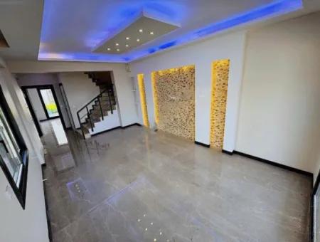 Özdere De Full Deniz Manzaralı Geniş Bahçeli Satılık 4+1 Villa