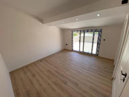 Özdere De Büyük Bahçeli Denize Yürüme Mesafesinde 3+1 Villa