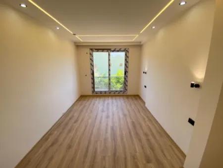 Özdere De Büyük Bahçeli Denize Yürüme Mesafesinde 3+1 Villa