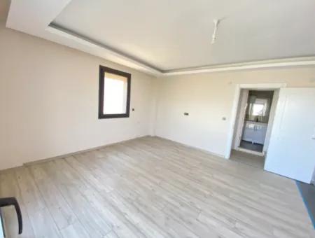 Akarcada Full Deniz Manzaralı Tek Mustakil Satılık 4+2 Villa