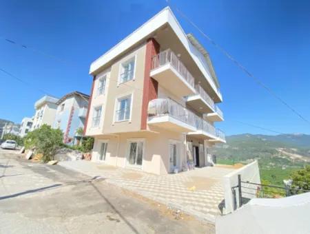 Gümüldür De Merkezinde Full Deniz Asansörlüdür Satılık 1+1 Daire