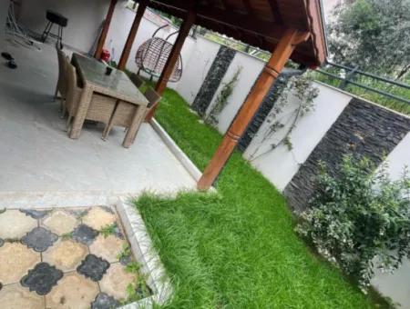 Özdere Çukuraltı De Full Eşyalı Lükx Satılık 3+1Villa