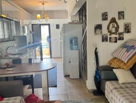 Özderede Geneş Bahçeli Deniz Tarafında Kelepir Satılık 3+1 Villa