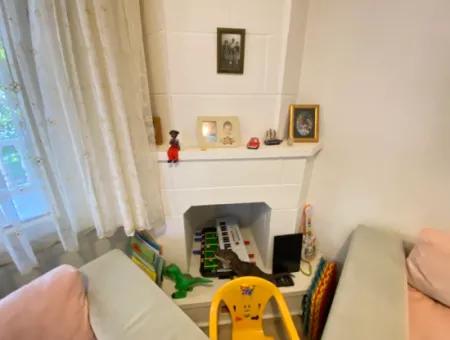 Seferihisar Doğanbeyde Yıldız Tur Sitesi Demize 50Mt Satılık 3+1 Villa