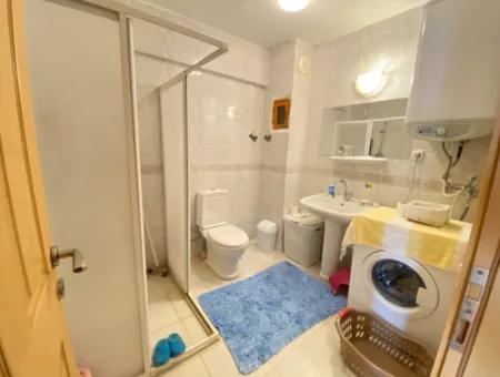 Seferihisar Doğanbeyde Yıldız Tur Sitesi Demize 50Mt Satılık 3+1 Villa